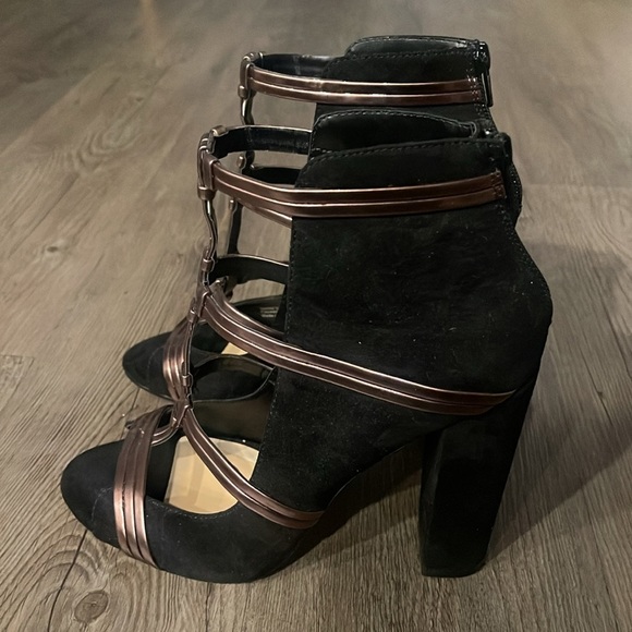 Daya By Zendaya Albert Strappy Cutout Bootie  Sz 7.5 - Picture 8 of 13